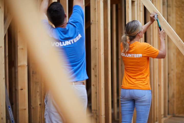 volunteer coworkers